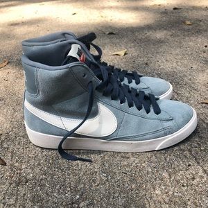 Nike Blazers Sz 7.5